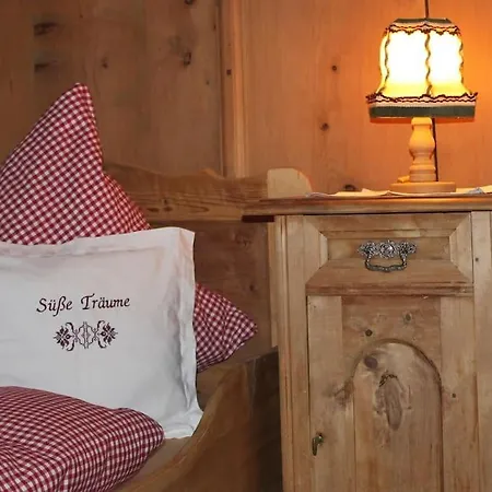 度假居 Uriges Bauernhaus -tummenerhof - Naehe Schi Und Wandergebiet 齐勒河谷采尔